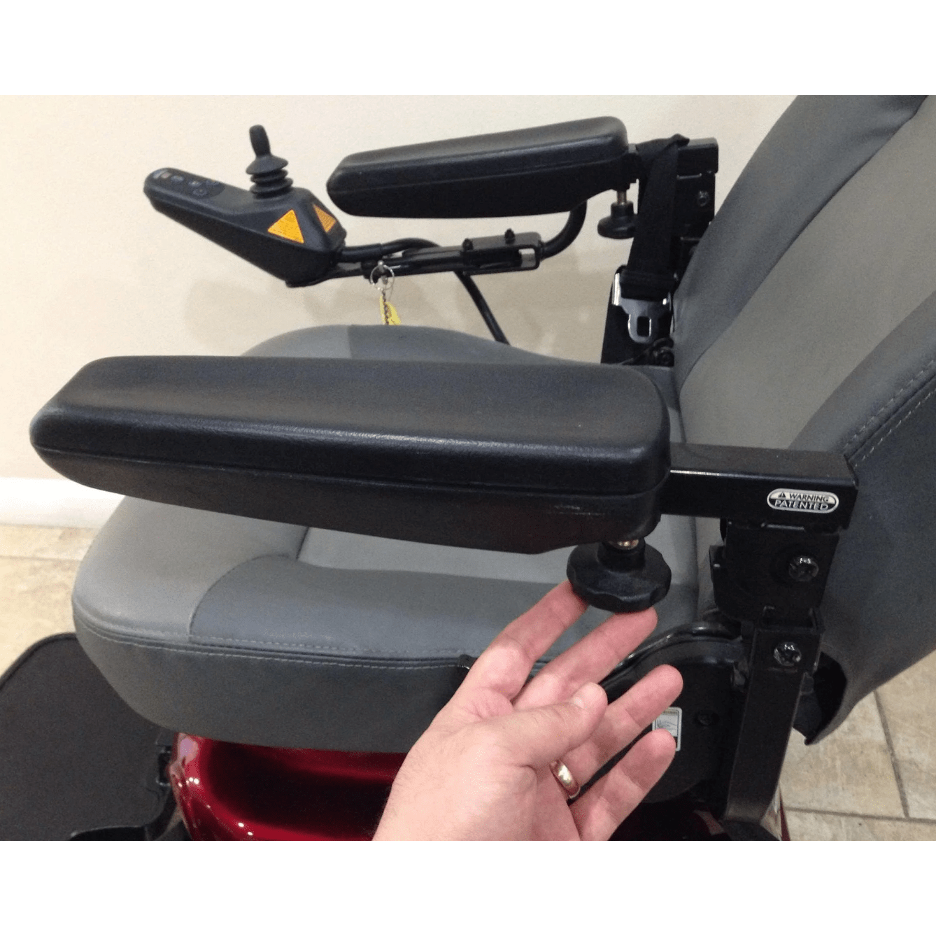 Shoprider Streamer Sport Mid-Size Electric Power Chair 888WA